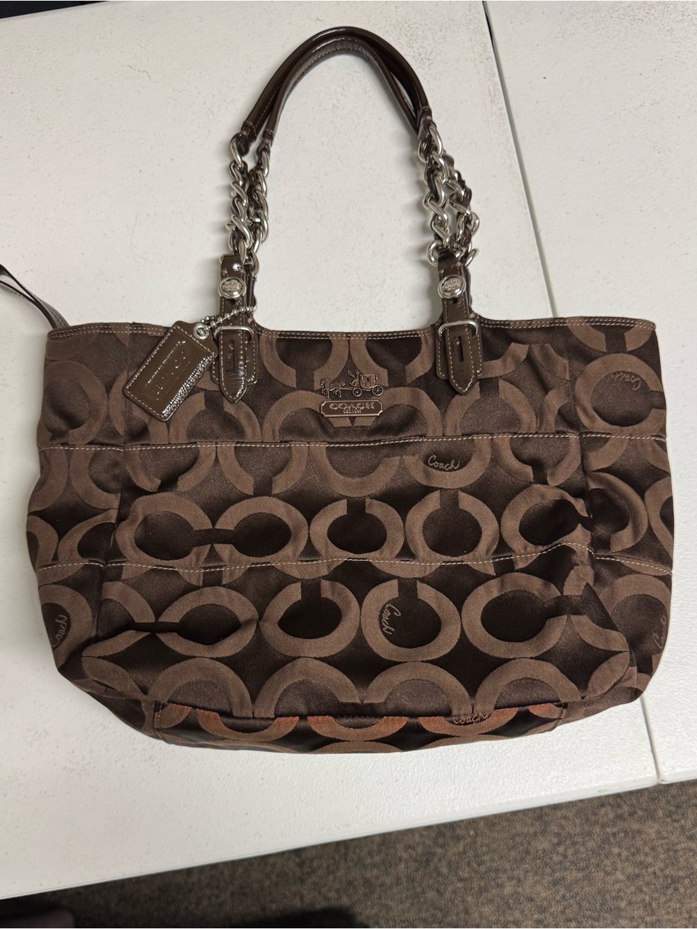 Coach
COACH/ signature shoulder bag